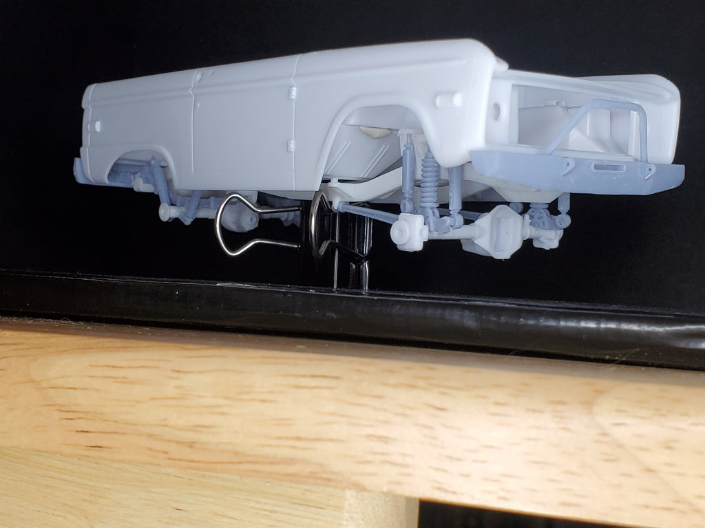 Revell Ford Bronco Upgrade Kit - image 2