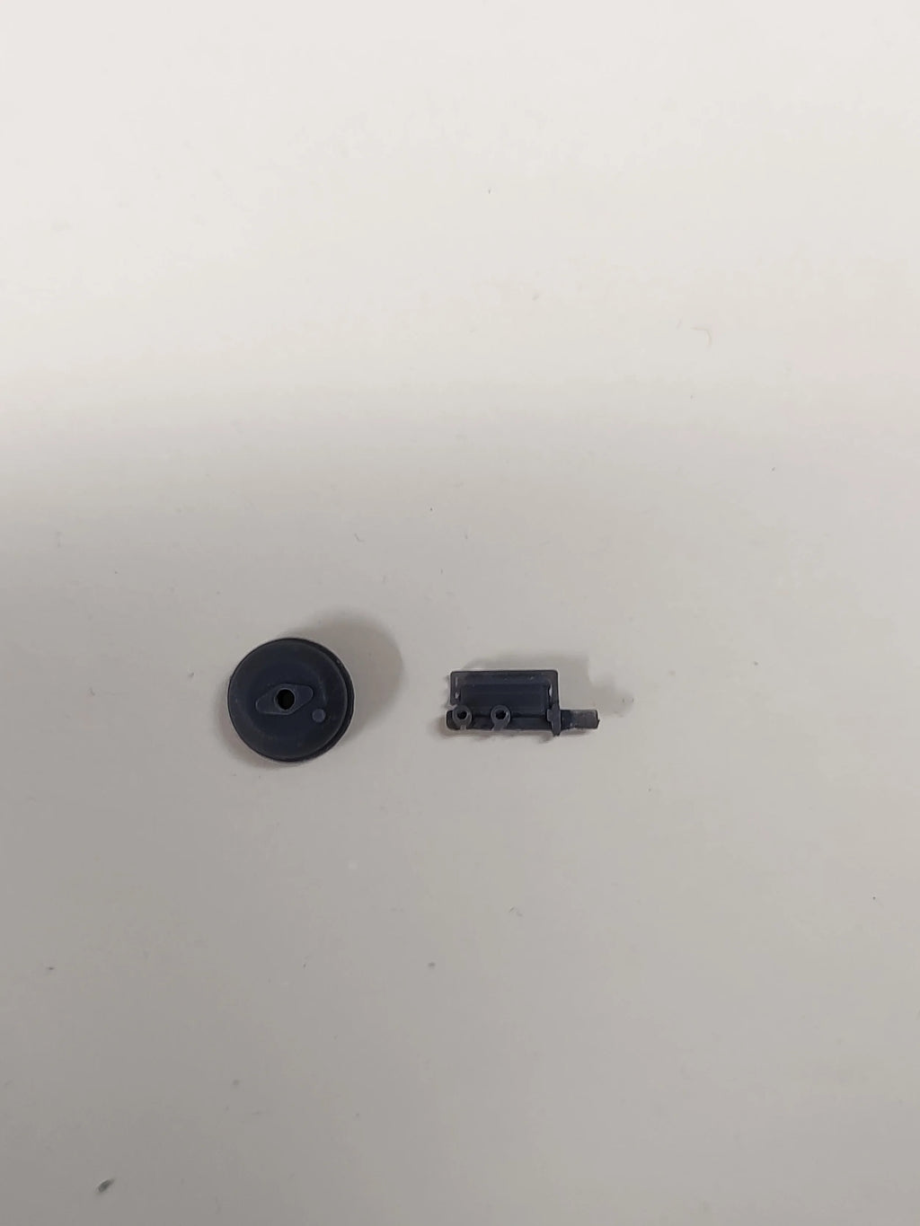 Ford Brake Booster w Master Cyl - image 3