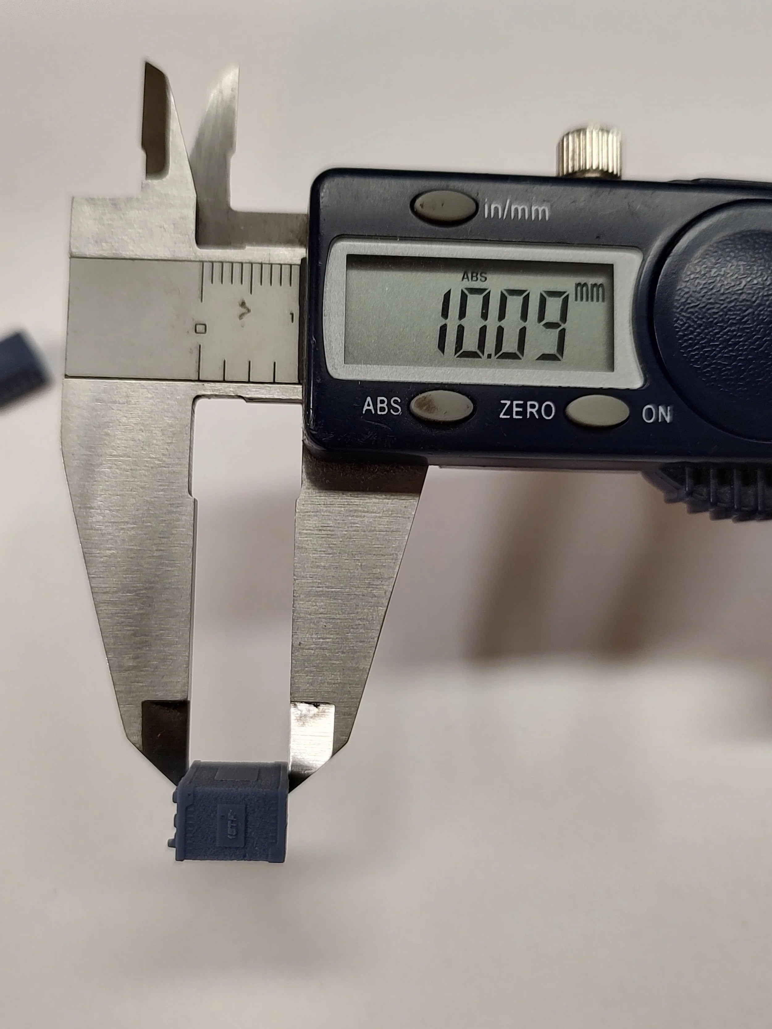4 pc MOPAR Battery Pack - image 16