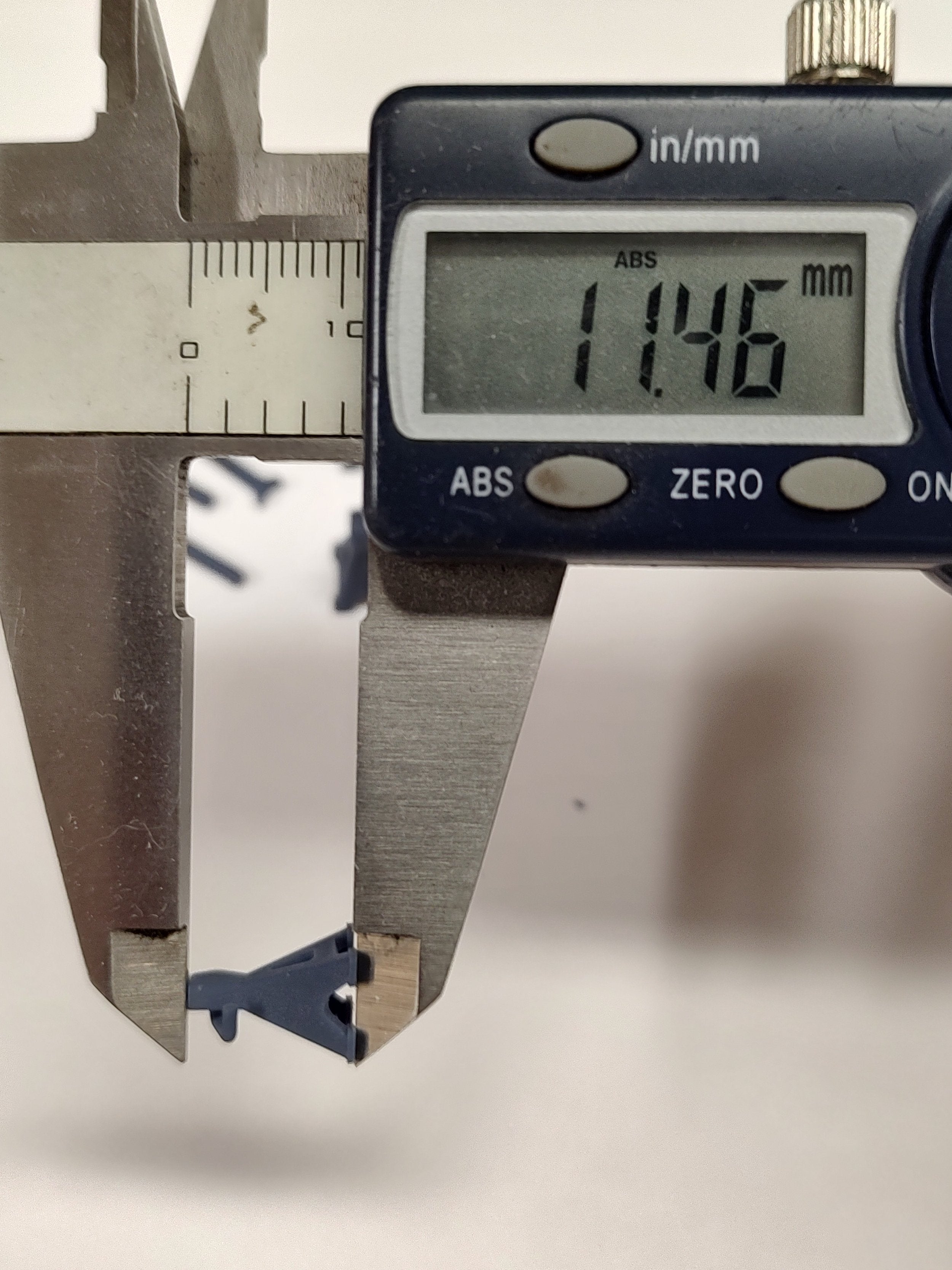 1/25 Scale Multi Piece Jack Stands - image 4
