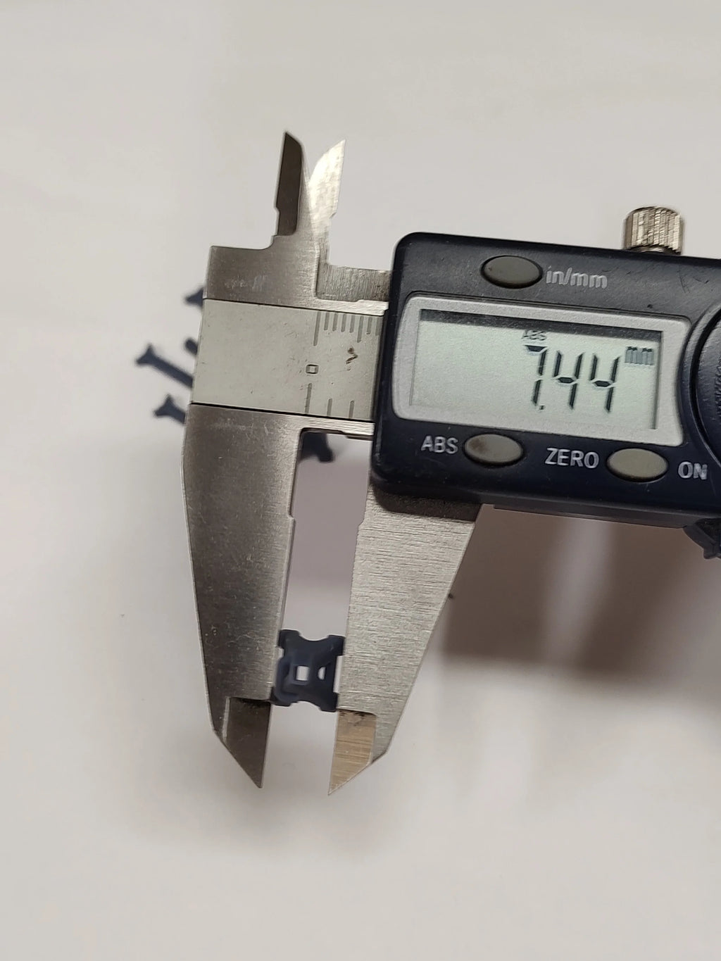 1/25 Scale Multi Piece Jack Stands - image 5