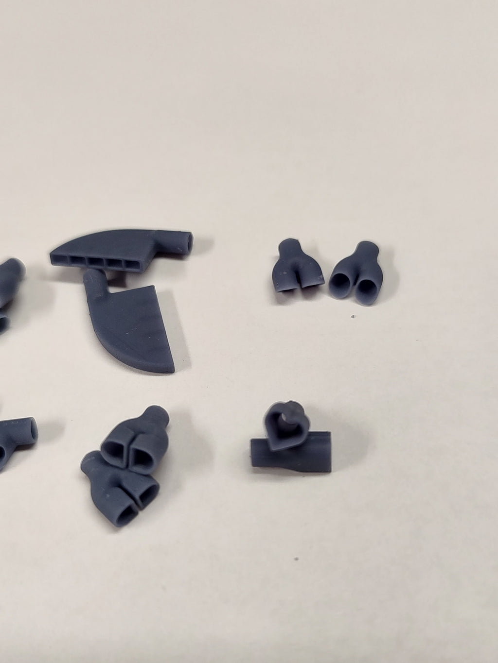 1/25 Scale 16 Piece Exhaust Tip Pack 2