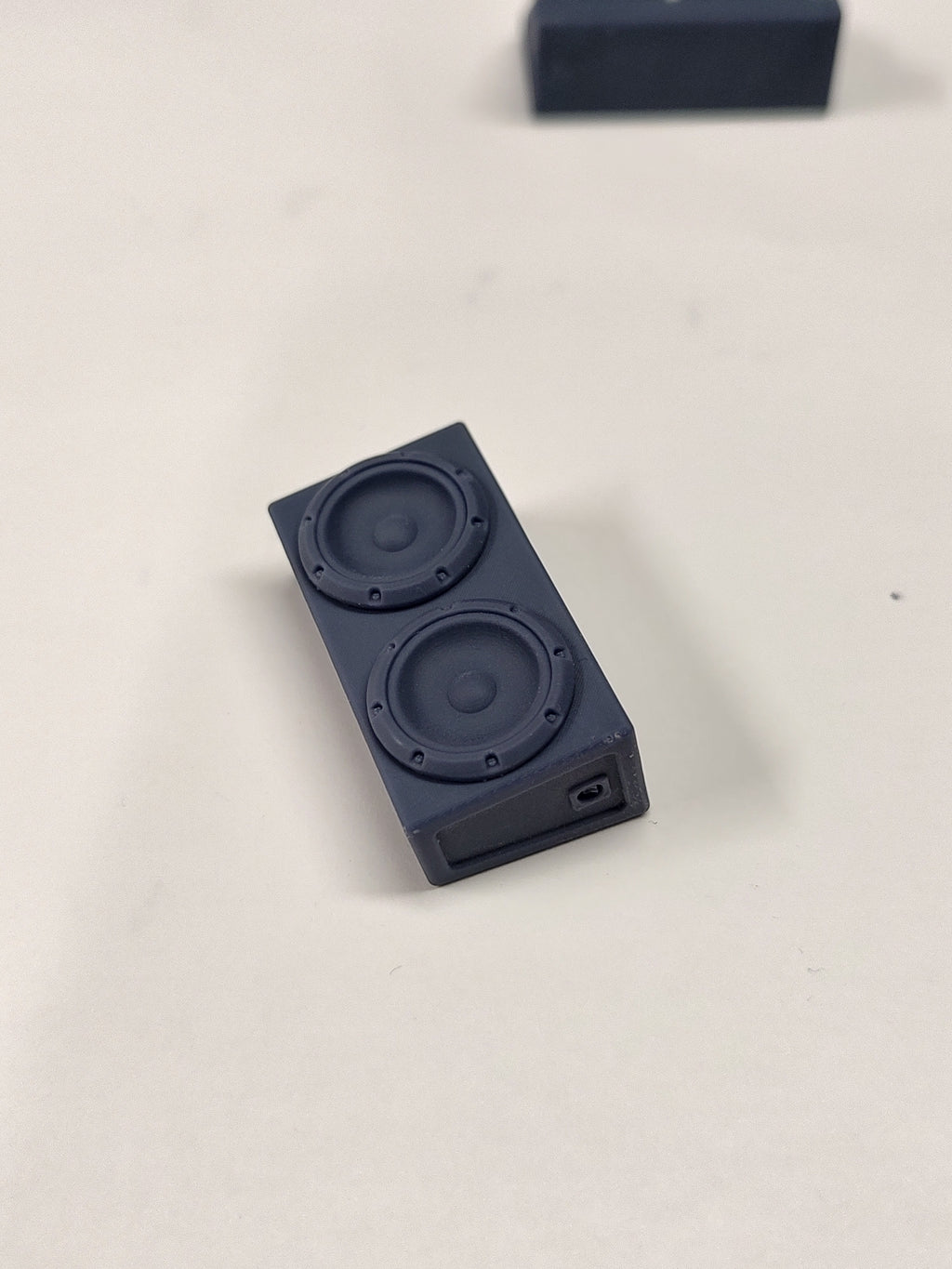 1/25 Speaker Boxes with 12 inch Subwoofers